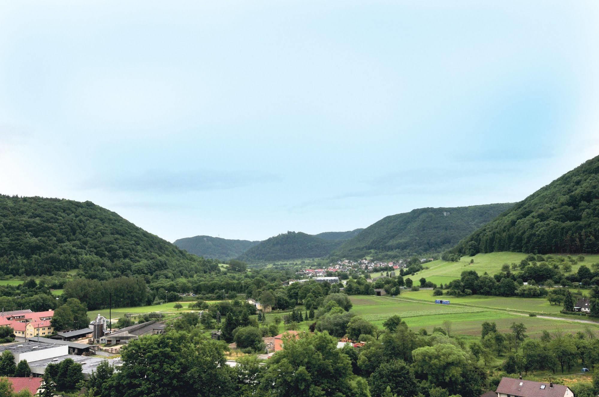 Akzent Hotel Hoehenblick Muehlhausen im Taele Exterior foto